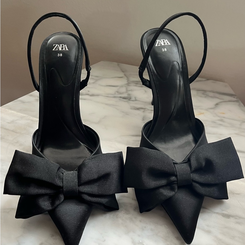 Zara Women's Black Slingback Bow Heels